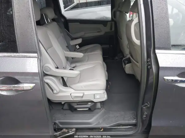 5FNRL6H73KB107860 2019 HONDA ODYSSEY - Image 8