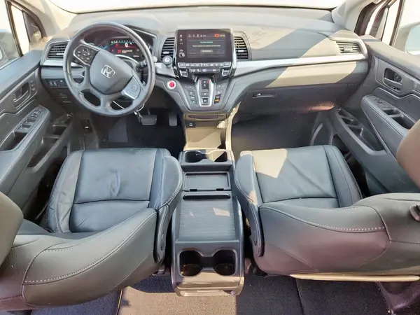 5FNRL6H73MB010550 2021 HONDA ODYSSEY - Image 8