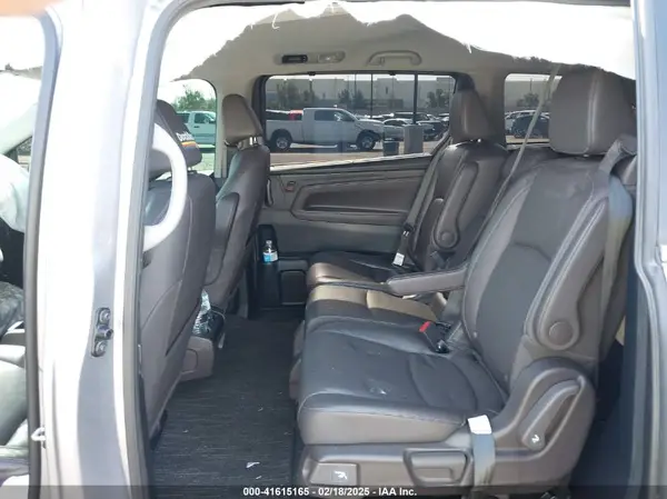 5FNRL6H73NB040956 2022 HONDA ODYSSEY - Image 8