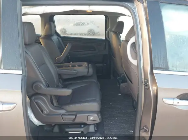 5FNRL6H73NB050550 2022 HONDA ODYSSEY - Image 8