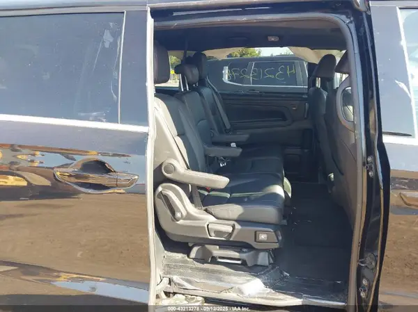 5FNRL6H73RB004576 2024 HONDA ODYSSEY - Image 8