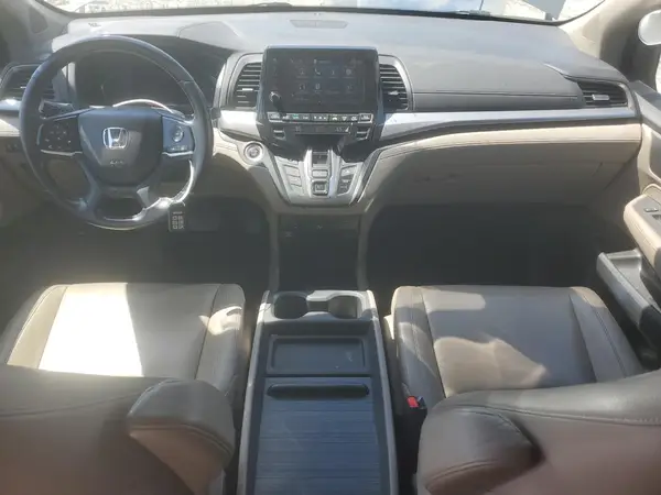 5FNRL6H74JB004235 2018 HONDA ODYSSEY - Image 8