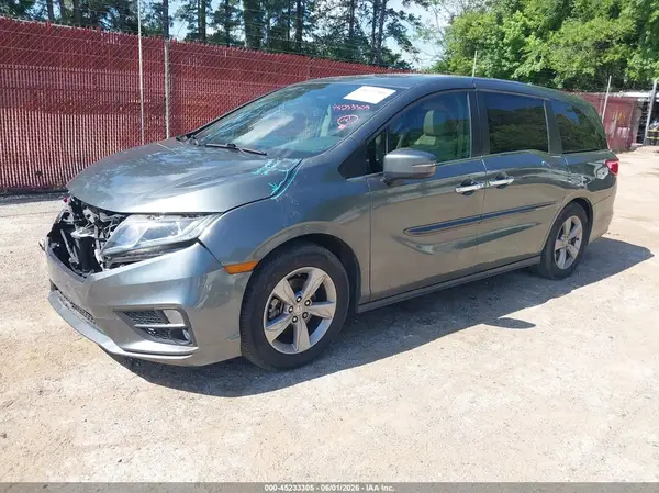 5FNRL6H74JB006647 2018 HONDA ODYSSEY - Image 2