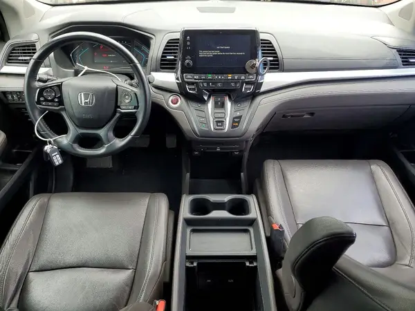 5FNRL6H74JB016806 2018 HONDA ODYSSEY - Image 8