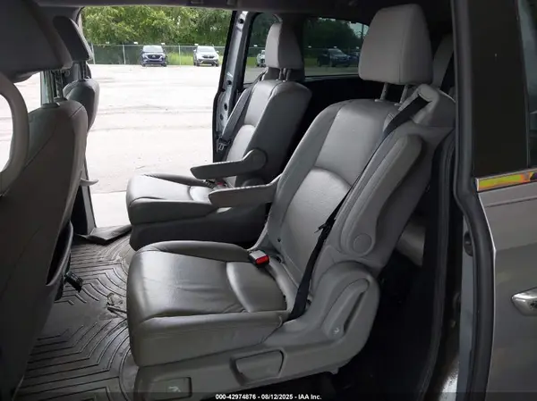 5FNRL6H74JB018930 2018 HONDA ODYSSEY - Image 8