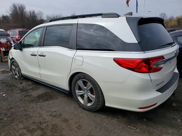 5FNRL6H74JB025327 2018 HONDA ODYSSEY - Image 2