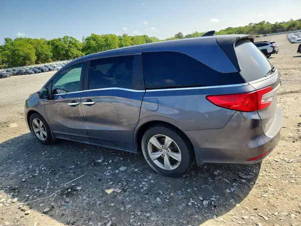 5FNRL6H74JB028552 2018 HONDA ODYSSEY - Image 2