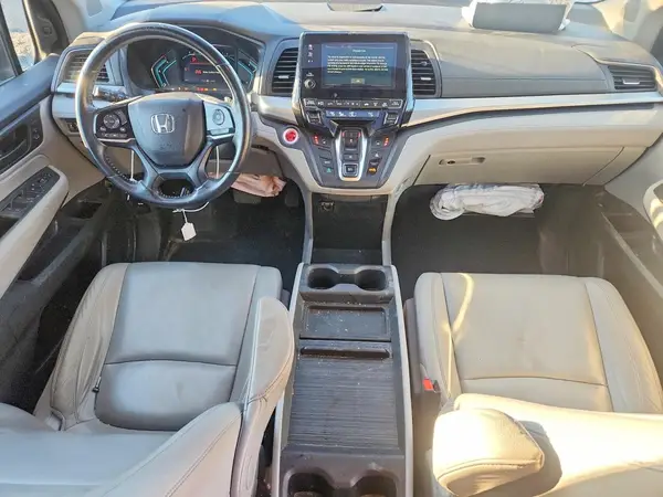 5FNRL6H74JB029670 2018 HONDA ODYSSEY - Image 8