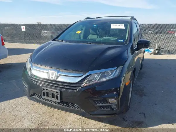 5FNRL6H74JB031306 2018 HONDA ODYSSEY - Image 2