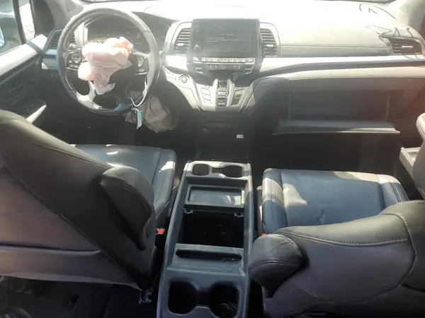 5FNRL6H74JB033475 2018 HONDA ODYSSEY - Image 8
