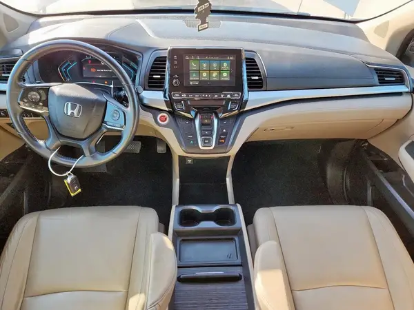 5FNRL6H74JB038725 2018 HONDA ODYSSEY - Image 8