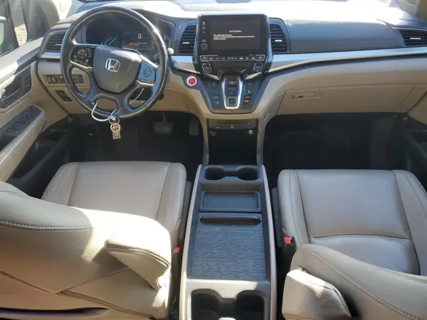 5FNRL6H74JB041527 2018 HONDA ODYSSEY - Image 8