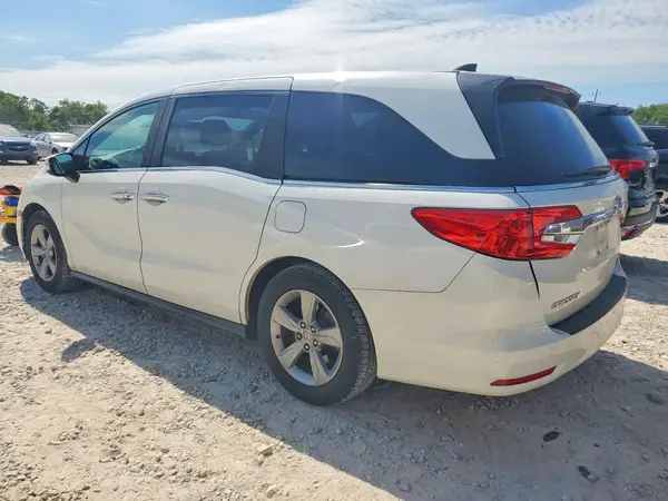5FNRL6H74JB043150 2018 HONDA ODYSSEY - Image 2