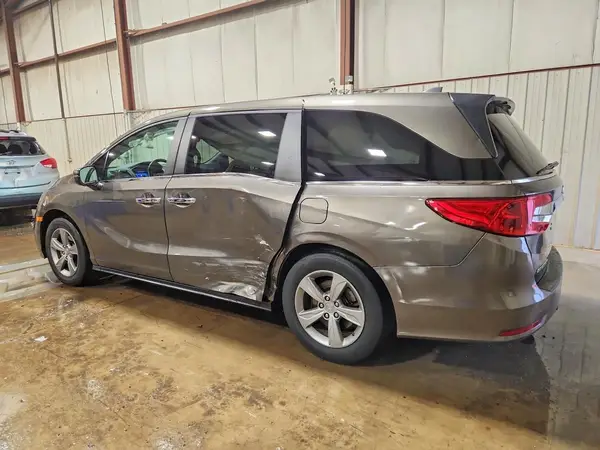 5FNRL6H74JB043522 2018 HONDA ODYSSEY - Image 2