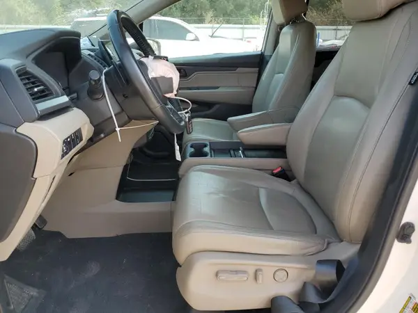 5FNRL6H74JB048624 2018 HONDA ODYSSEY - Image 8