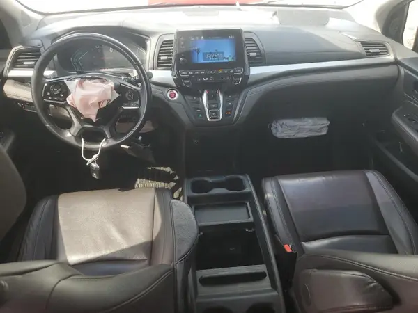 5FNRL6H74JB050325 2018 HONDA ODYSSEY - Image 8