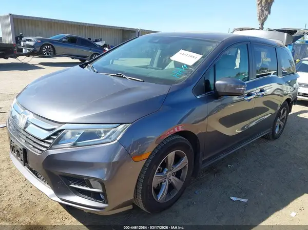 5FNRL6H74JB051555 2018 HONDA ODYSSEY - Image 2