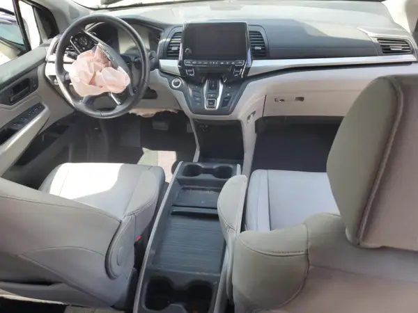 5FNRL6H74JB053547 2018 HONDA ODYSSEY - Image 8
