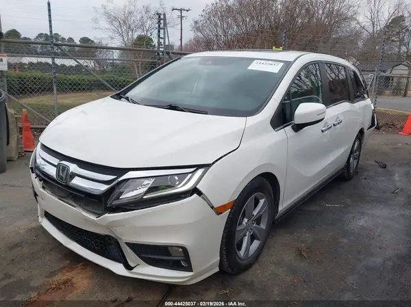 5FNRL6H74JB060837 2018 HONDA ODYSSEY - Image 2