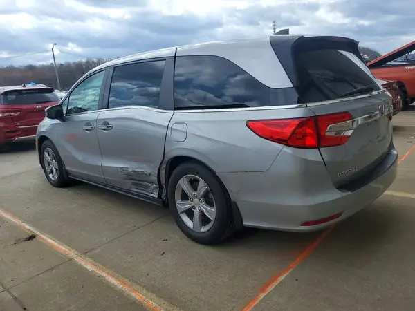 5FNRL6H74JB060997 2018 HONDA ODYSSEY - Image 2