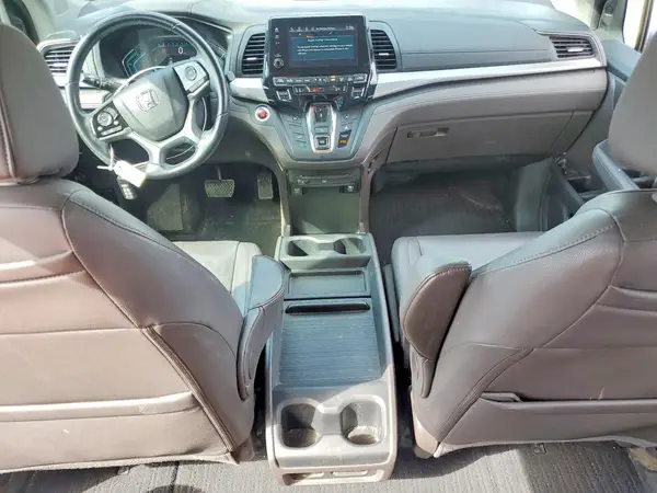 5FNRL6H74JB064970 2018 HONDA ODYSSEY - Image 8