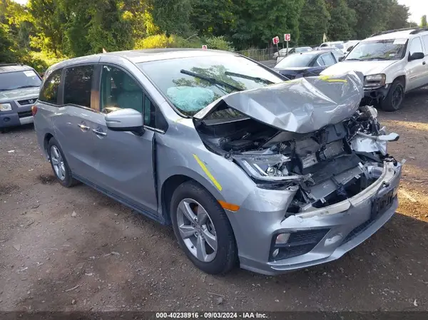 5FNRL6H74JB085382 2018 HONDA ODYSSEY - Image 1