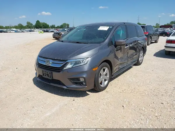 5FNRL6H74JB090307 2018 HONDA ODYSSEY - Image 2
