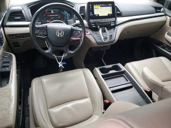 5FNRL6H74JB092252 2018 HONDA ODYSSEY - Image 8
