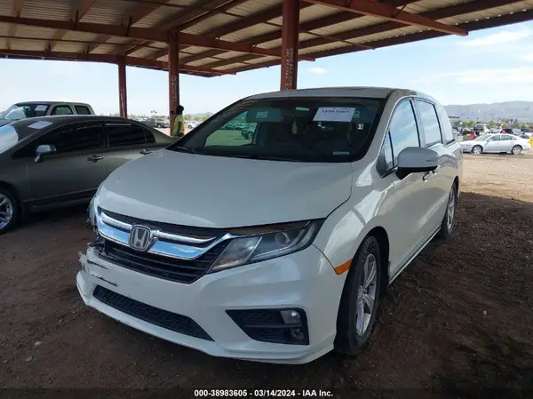 5FNRL6H74JB093157 2018 HONDA ODYSSEY - Image 2