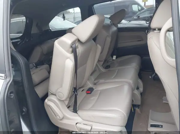 5FNRL6H74JB094258 2018 HONDA ODYSSEY - Image 8