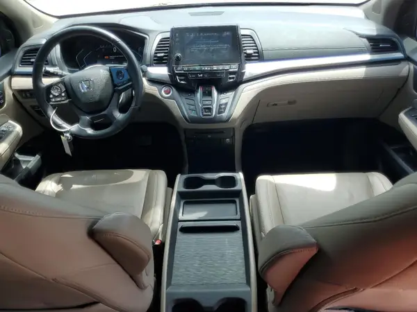 5FNRL6H74JB097144 2018 HONDA ODYSSEY - Image 8