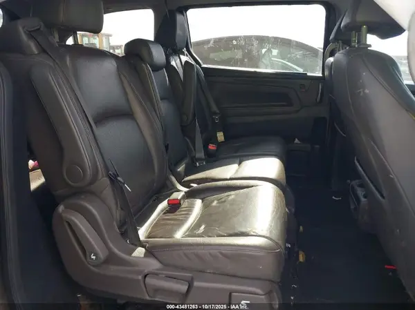 5FNRL6H74KB054179 2019 HONDA ODYSSEY - Image 8
