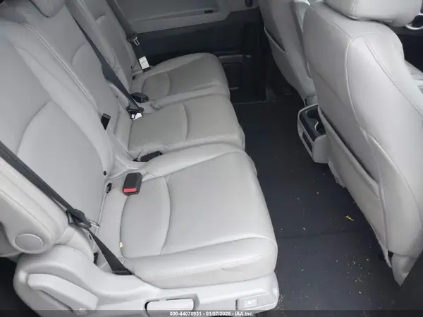 5FNRL6H74KB054599 2019 HONDA ODYSSEY - Image 8