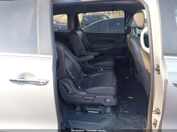 5FNRL6H74KB097792 2019 HONDA ODYSSEY - Image 8