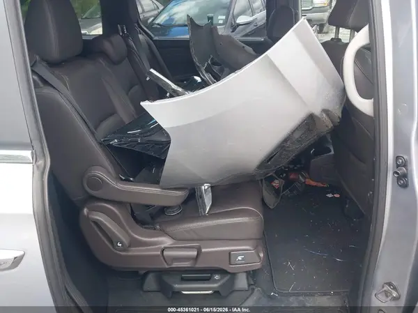 5FNRL6H74KB110704 2019 HONDA ODYSSEY - Image 8
