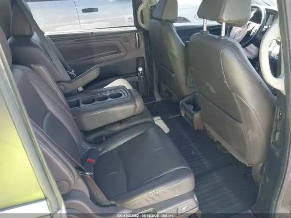 5FNRL6H74KB129978 2019 HONDA ODYSSEY - Image 8
