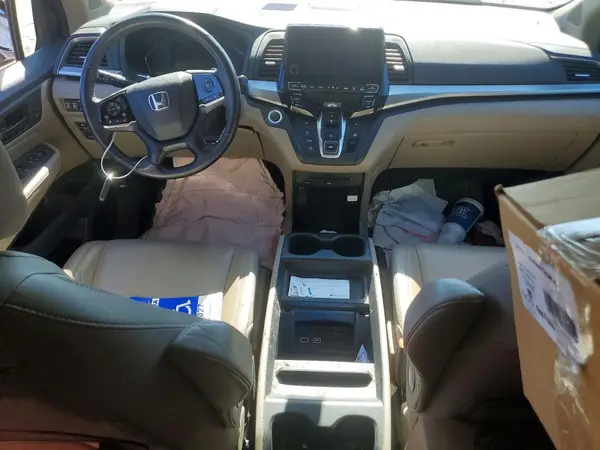 5FNRL6H74LB010104 2020 HONDA ODYSSEY - Image 8