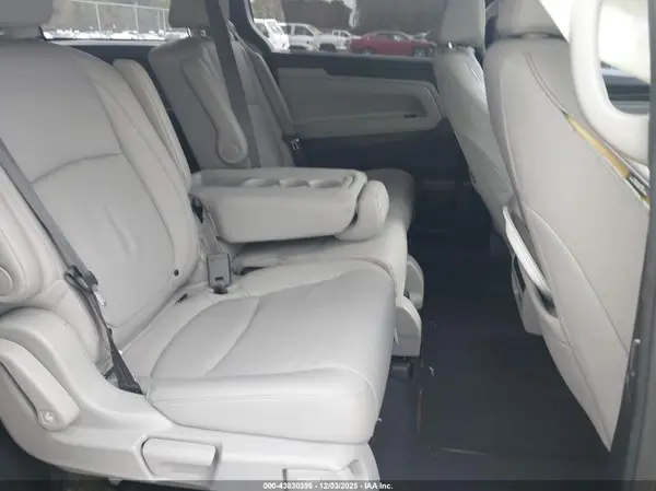5FNRL6H74NB006430 2022 HONDA ODYSSEY - Image 8
