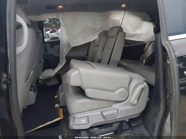 5FNRL6H74NB012115 2022 HONDA ODYSSEY - Image 8
