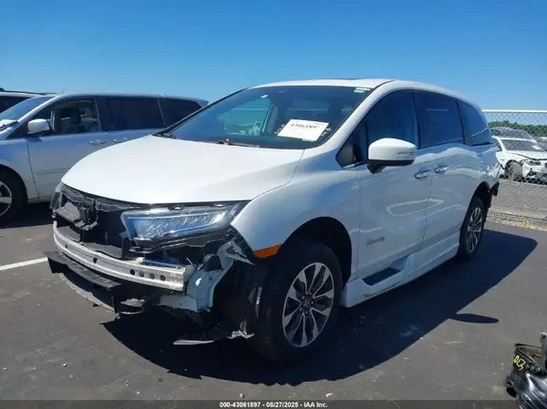 5FNRL6H74NB028461 2022 HONDA ODYSSEY - Image 2