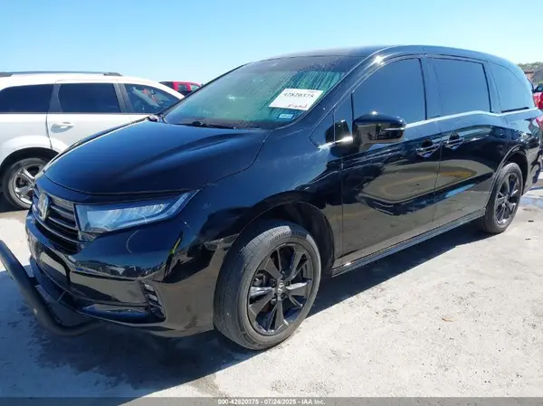 5FNRL6H74PB033453 2023 HONDA ODYSSEY - Image 2