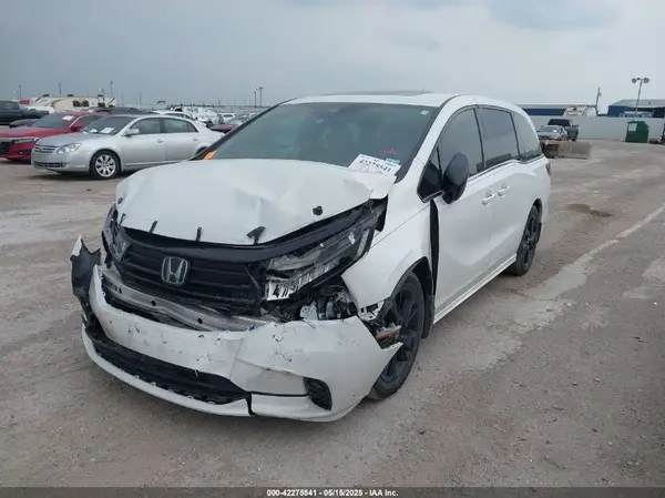 5FNRL6H74PB045229 2023 HONDA ODYSSEY - Image 2