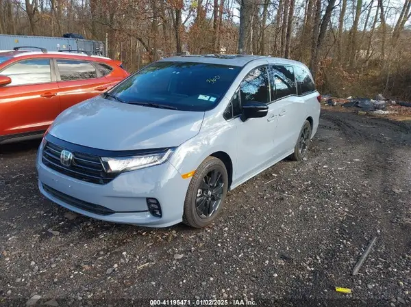 5FNRL6H74RB061742 2024 HONDA ODYSSEY - Image 2