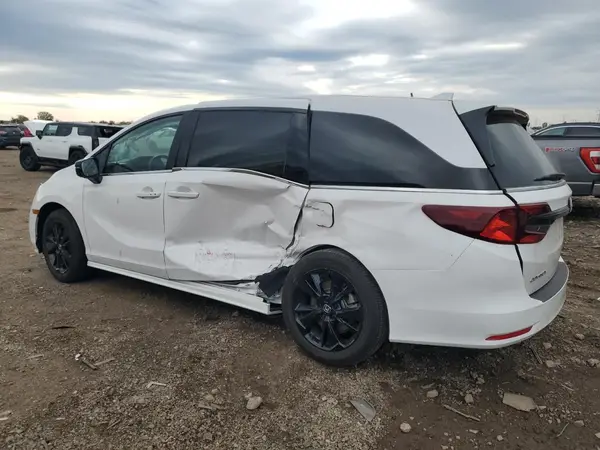 5FNRL6H74RB075088 2024 HONDA ODYSSEY - Image 2