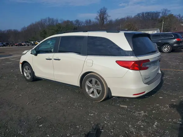 5FNRL6H75JB001909 2018 HONDA ODYSSEY - Image 2