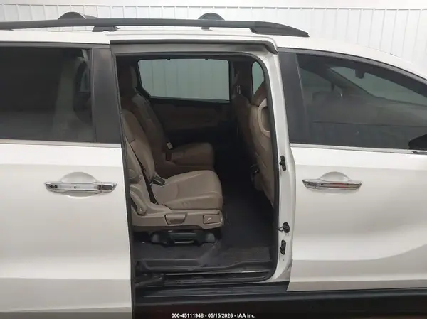 5FNRL6H75JB004647 2018 HONDA ODYSSEY - Image 8