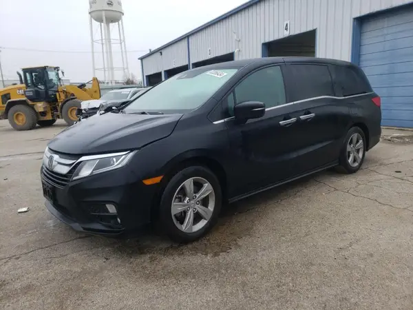 5FNRL6H75JB008598 2018 HONDA ODYSSEY - Image 1