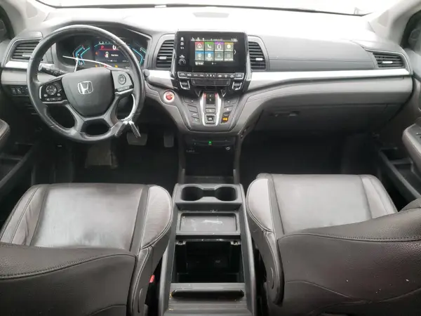 5FNRL6H75JB008598 2018 HONDA ODYSSEY - Image 8