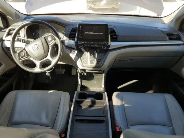 5FNRL6H75JB014613 2018 HONDA ODYSSEY - Image 8