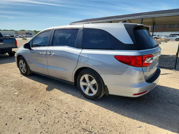5FNRL6H75JB031346 2018 HONDA ODYSSEY - Image 2